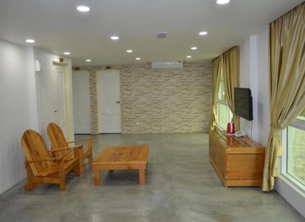 Sinar Eco Resort Kampong Bukit Panjang Екстериор снимка