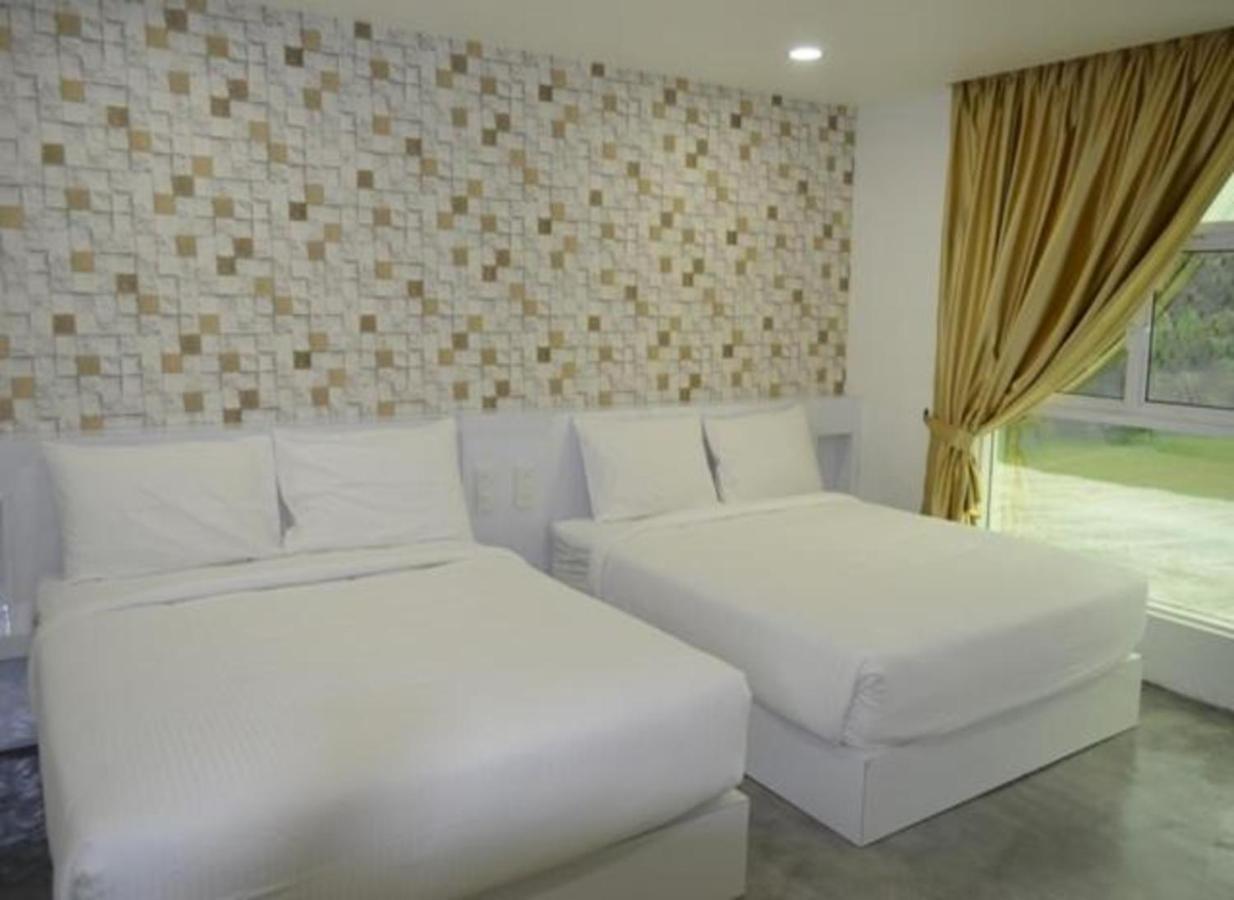 Sinar Eco Resort Kampong Bukit Panjang Екстериор снимка