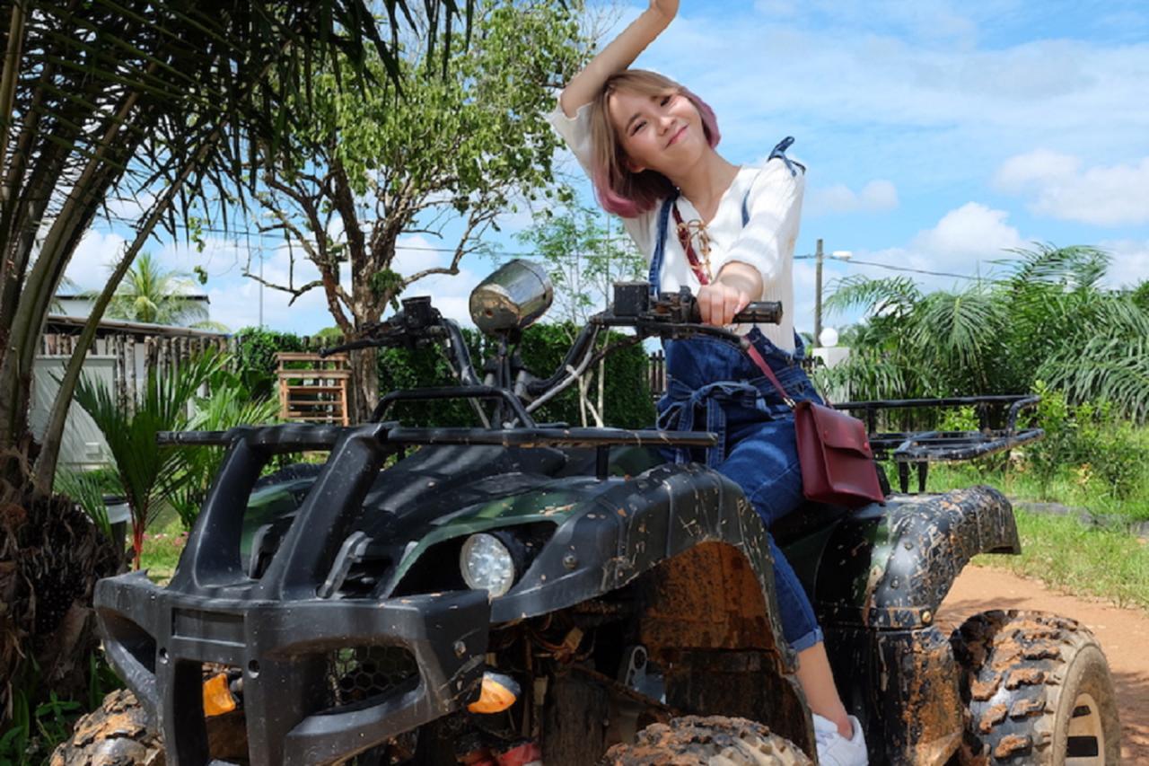 Sinar Eco Resort Kampong Bukit Panjang Екстериор снимка