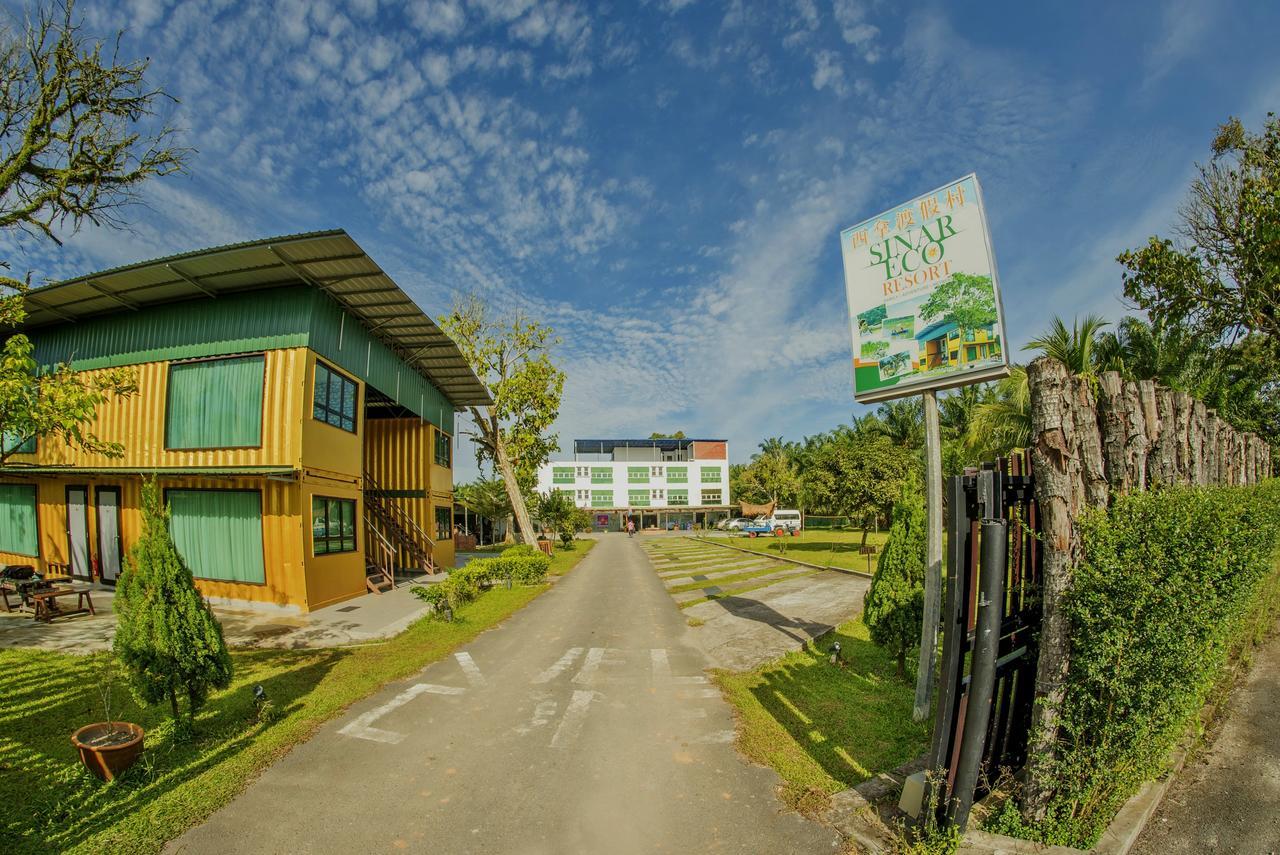 Sinar Eco Resort Kampong Bukit Panjang Екстериор снимка